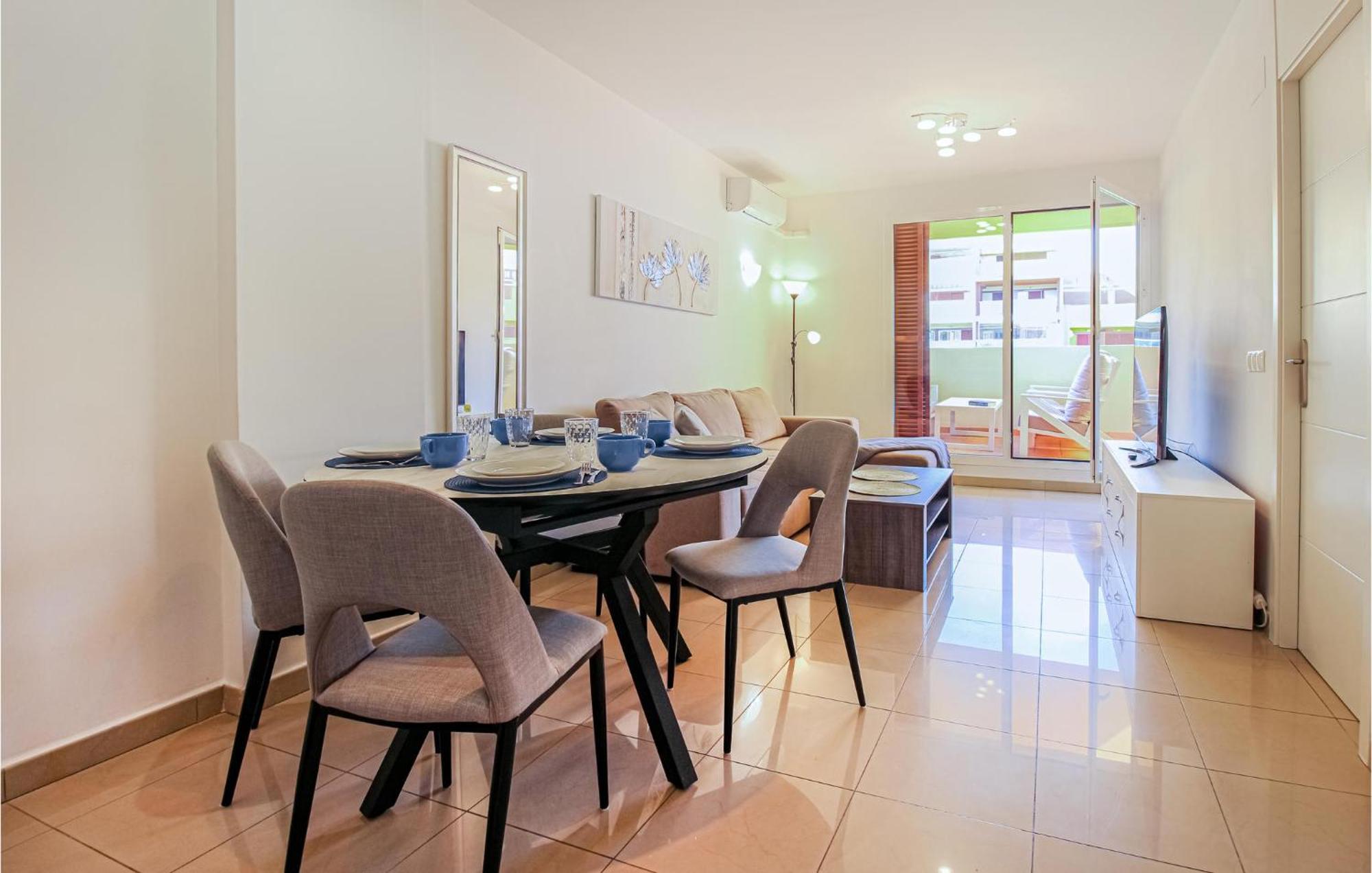 Awesome Apartment In Orihuela With Kitchen Плайя-Фламенка Екстер'єр фото